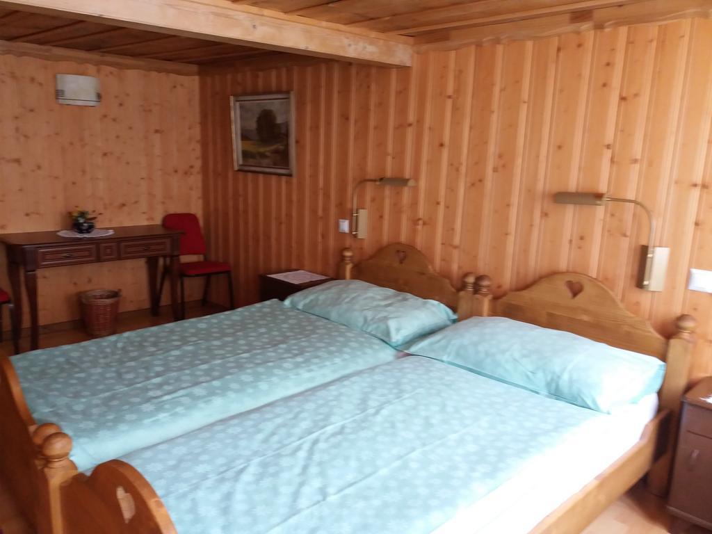 Hotel Du Chamois L'Etivaz Εξωτερικό φωτογραφία