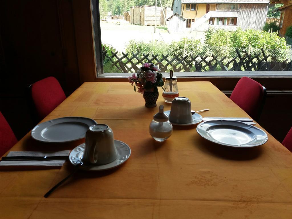 Hotel Du Chamois L'Etivaz Εξωτερικό φωτογραφία